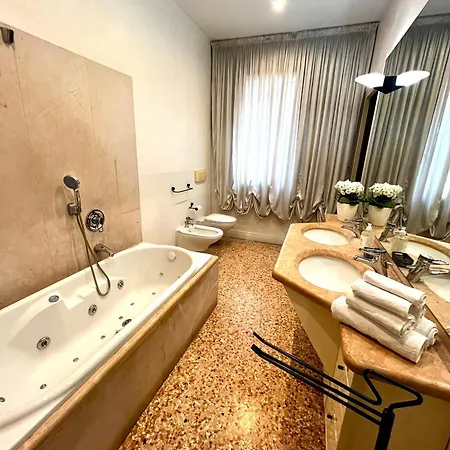 Locazione Turistica Joyful Guest house *