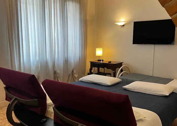 Locazione Turistica Joyful * Padua